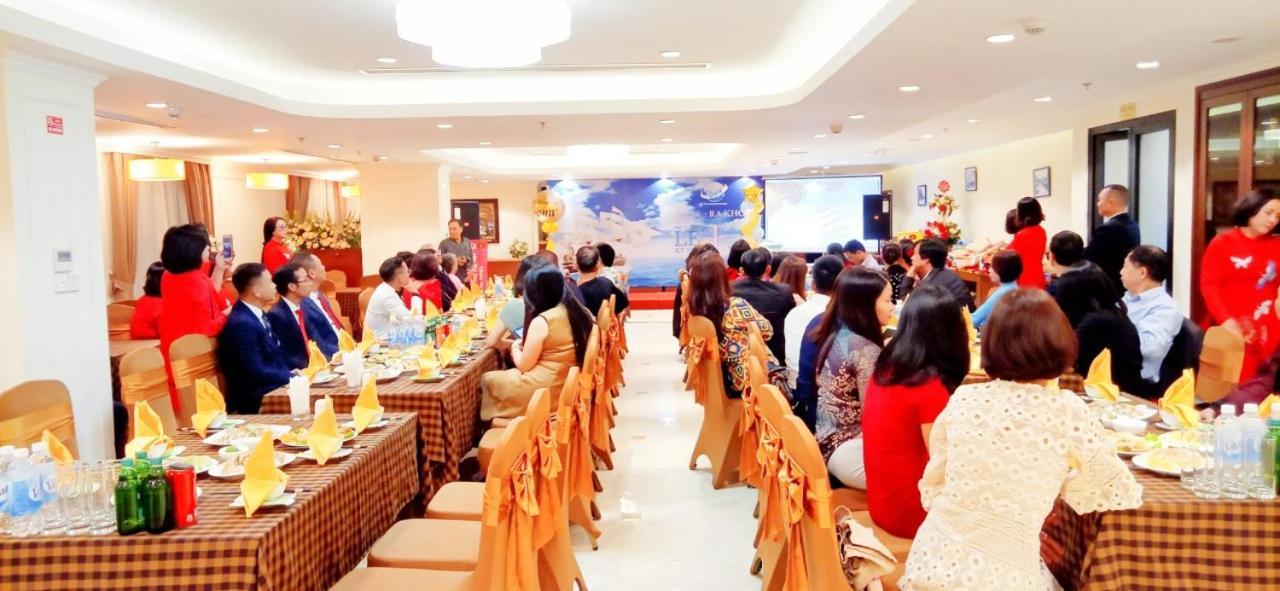 Cau Giay Hotel - By Bay Luxury Hanoi Buitenkant foto
